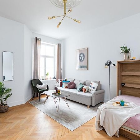 Superapart Krucza 47A Варшава Экстерьер фото